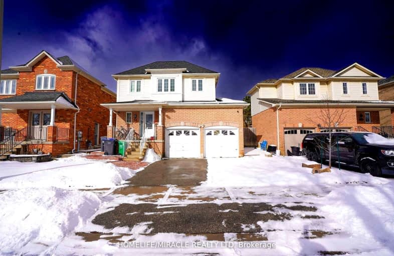 #Lowe-22 Courtsfield Crescent, Brampton | Image 1