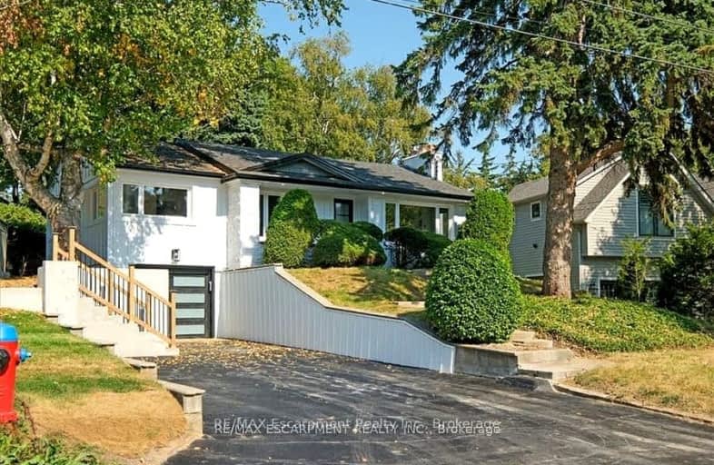 214 Lakewood Drive, Oakville | Image 1