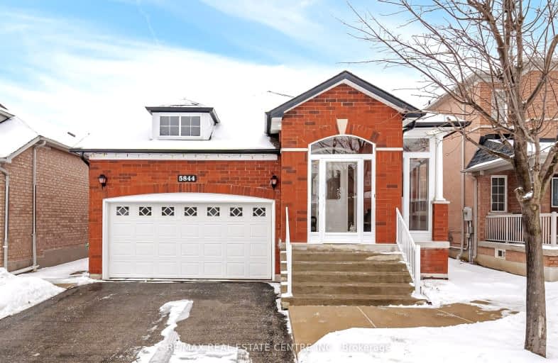 5844 Corinthian Trail, Mississauga | Image 1