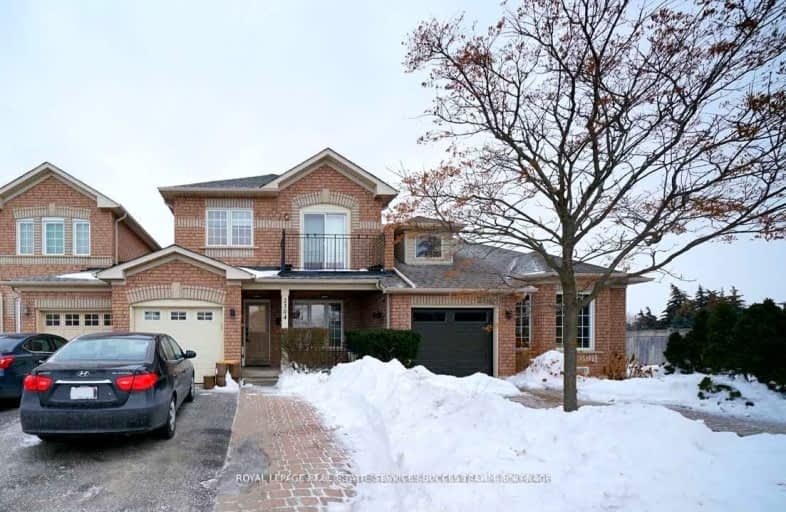 2304 Kingfisher Court, Oakville | Image 1