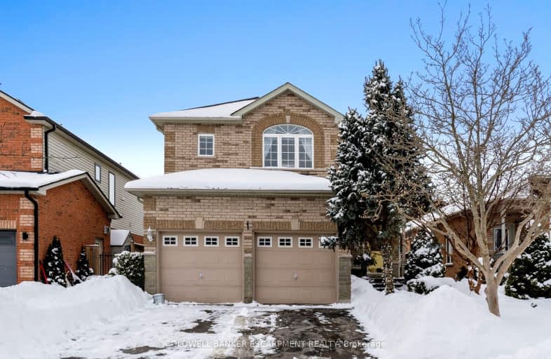 17 Spruce Boulevard, Halton Hills | Image 1