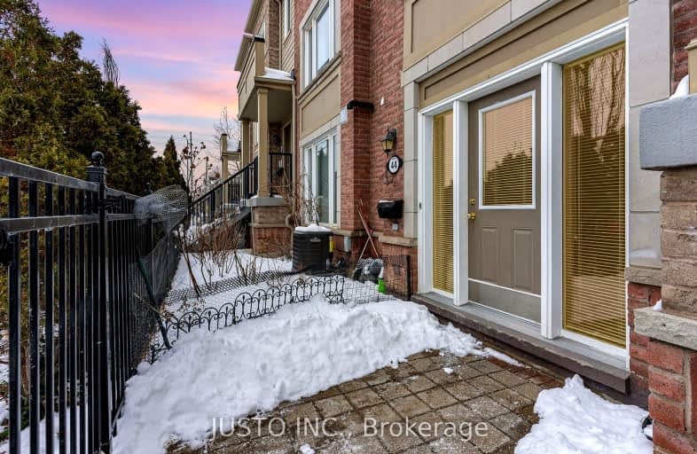 44-4985 Southampton Drive, Mississauga | Image 1