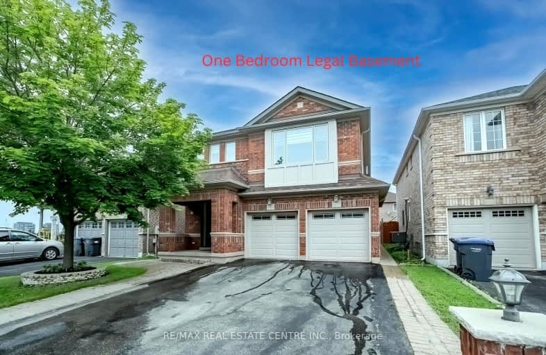 4 McCrimmon Drive, Brampton | Image 1