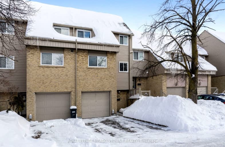 46-46 Tara Park Crescent, Brampton | Image 1