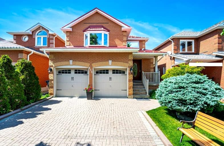 112 Ravenscliffe Court, Brampton | Image 1