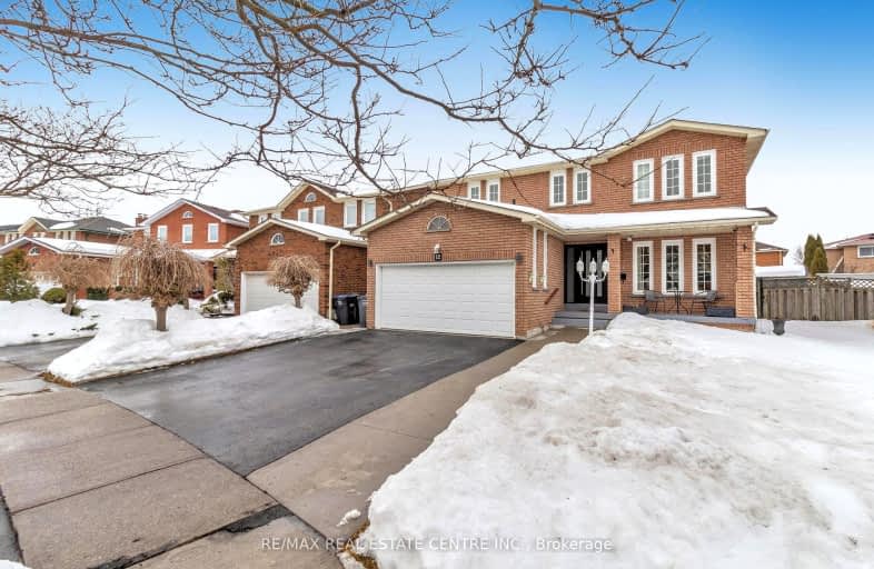 12 Sugar Creek Lane, Brampton | Image 1