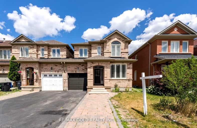 7 Percy Gate, Brampton | Image 1