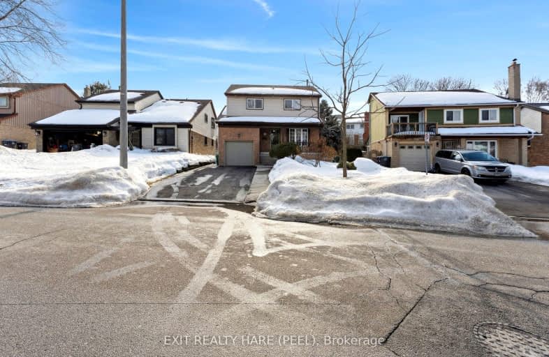 121 Royal Palm Drive, Brampton | Image 1