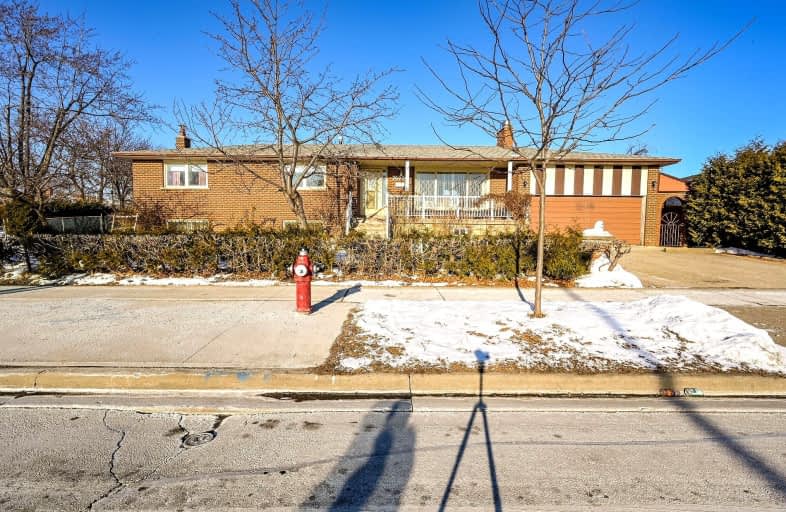 7660 Darcel Avenue, Mississauga | Image 1