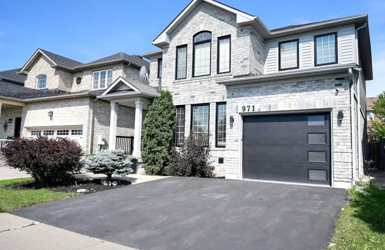 Main-971 Kennedy Circle, Milton | Image 1