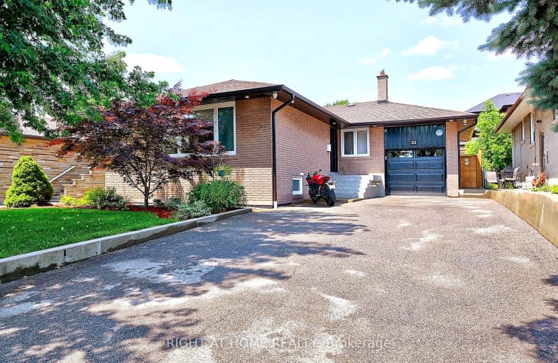 32 Del Ria Drive, Toronto | Image 1