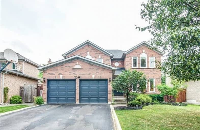 2094 Simcoe Drive, Burlington | Image 1