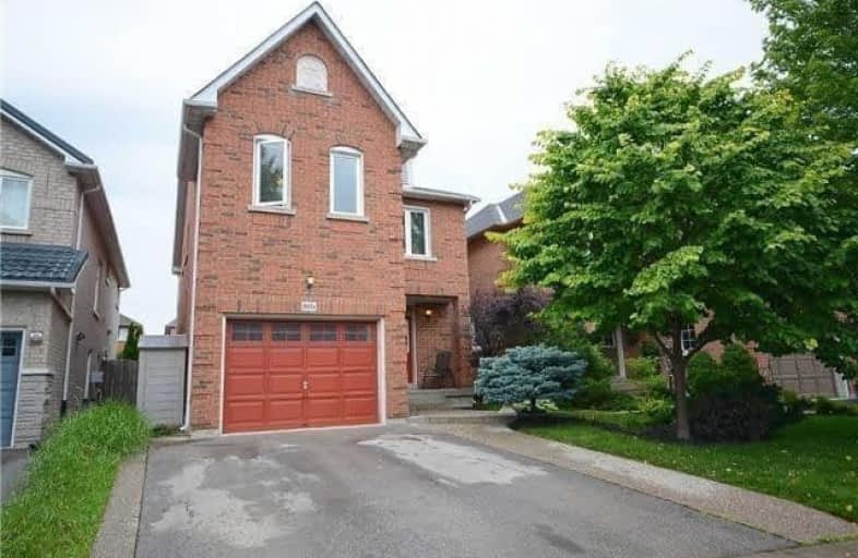 2074 Frontier Drive, Oakville | Image 1