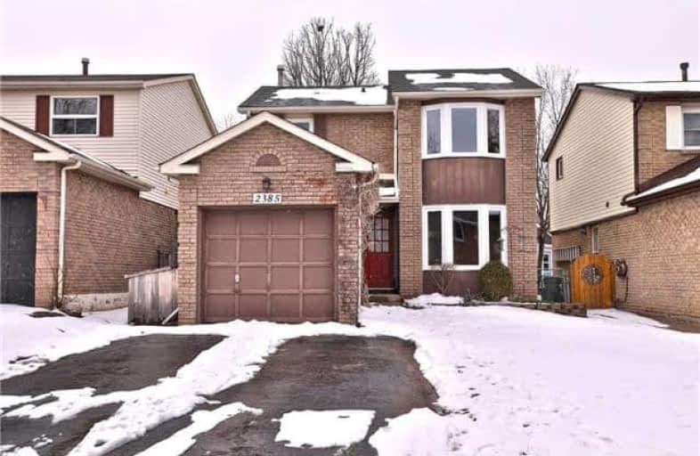 2385 Cotswold Crescent, Burlington | Image 1