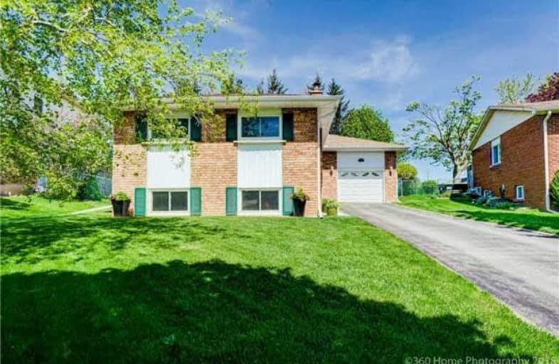 7 Pennington Crescent, Halton Hills | Image 1