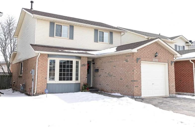 2211 Hunt Crescent, Burlington | Image 1