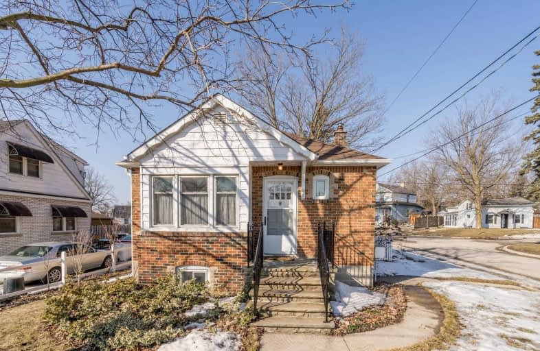 2 Ostrander Boulevard, Halton Hills | Image 1