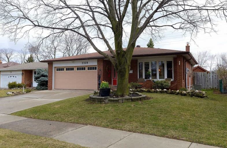 2229 Lancaster Crescent, Burlington | Image 1