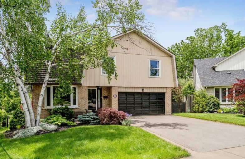 22 Terry Court, Halton Hills | Image 1