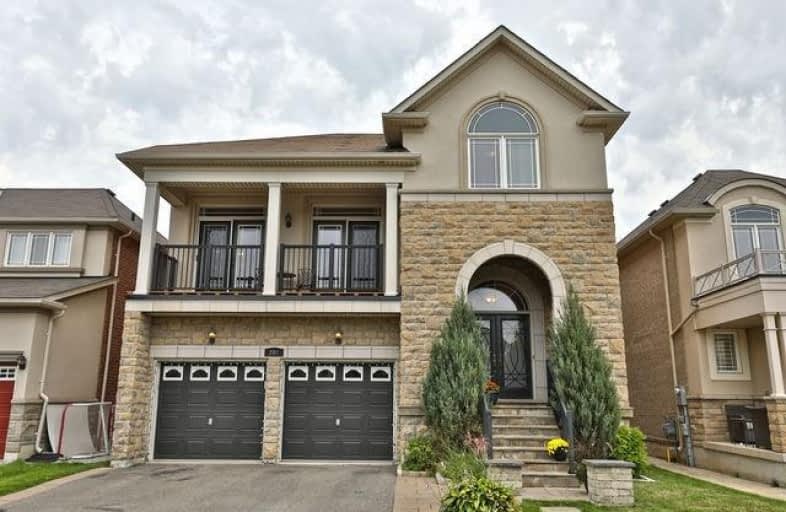 208 Cathcart Crescent, Milton | Image 1