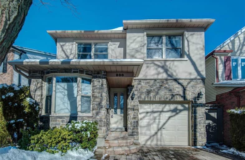 888 Sweetwater Crescent, Mississauga | Image 1