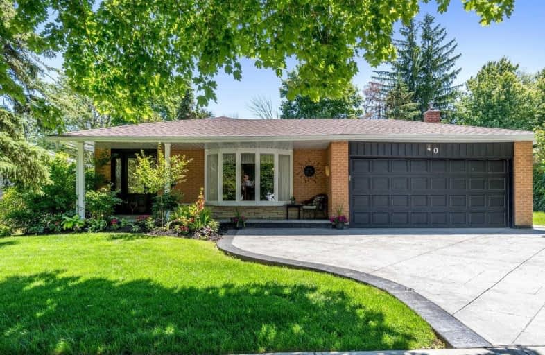 40 Metcalfe Court, Halton Hills | Image 1