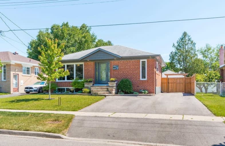 24 Prince Charles Drive, Halton Hills | Image 1