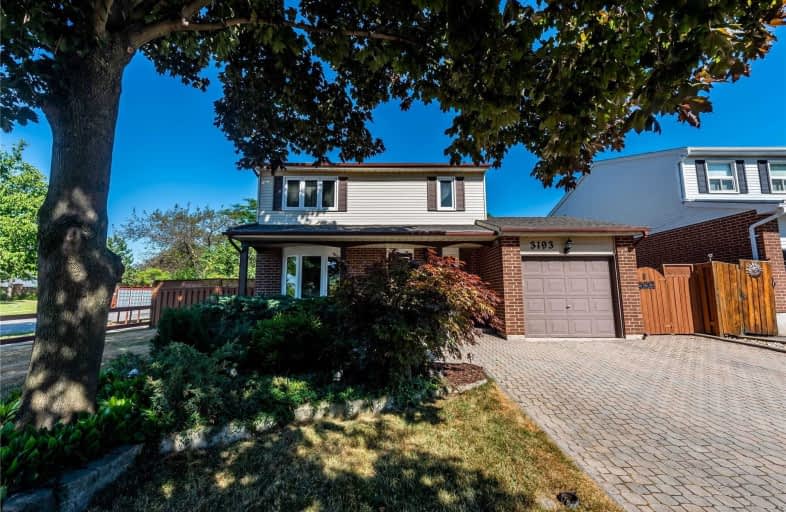 3193 Greenbough Crescent, Burlington | Image 1