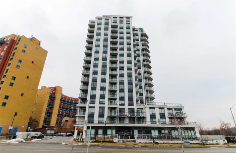 902-840 Queens Plate Drive, Toronto | Image 1