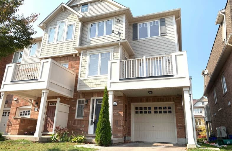 233 Schreyer Crescent, Milton | Image 1