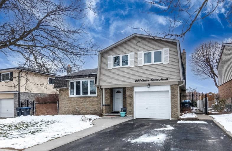 227 Centre Street North, Brampton | Image 1