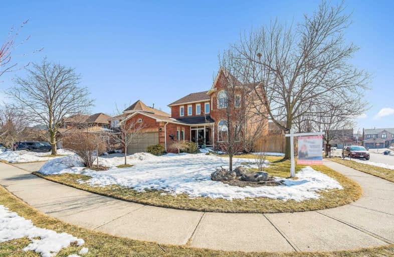 8 Nixon Crescent, Halton Hills | Image 1