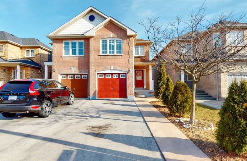 468 Oaktree Circle, Mississauga | Image 1