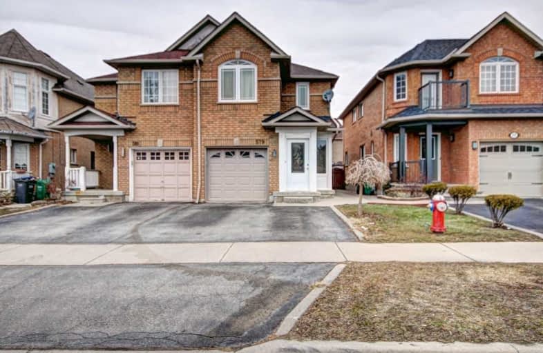 579 Garden Walk, Mississauga | Image 1