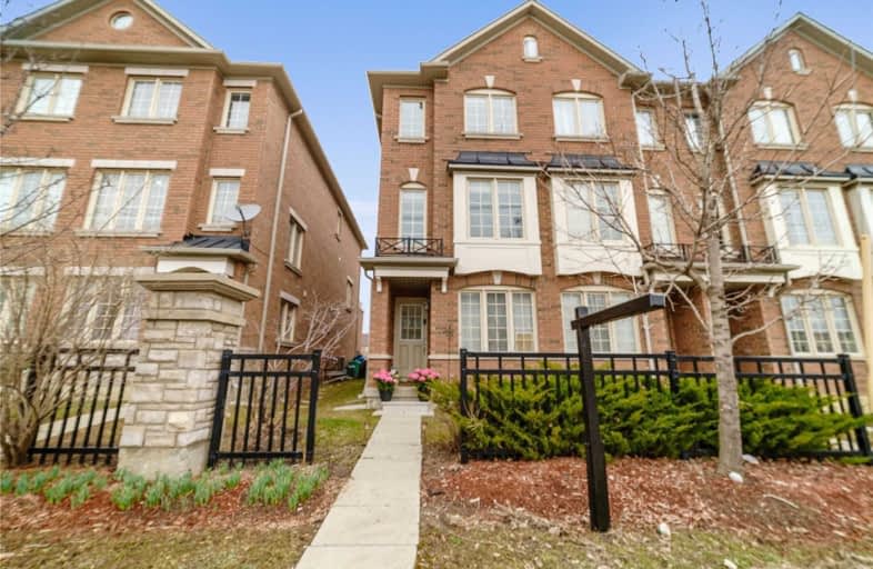 8 Shiraz Drive, Brampton | Image 1