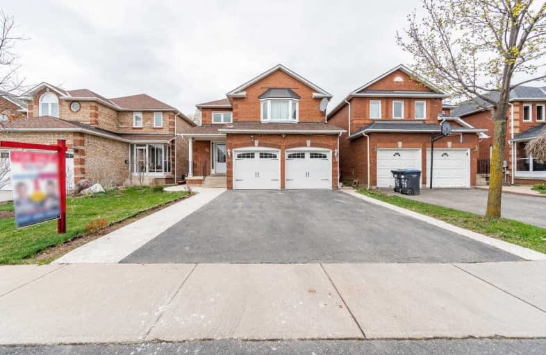 74 Ravenscliffe Court, Brampton | Image 1