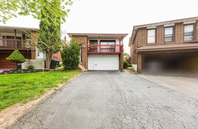 50 Maplehurst Square, Brampton | Image 1