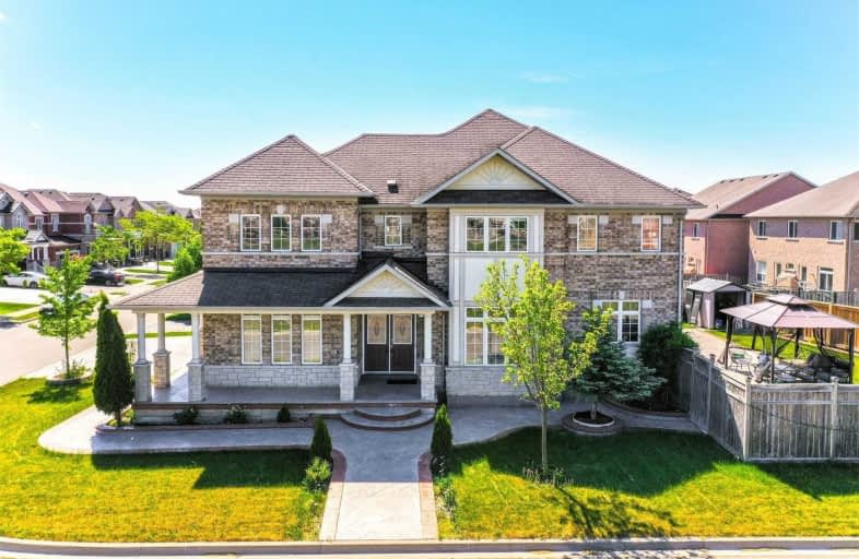 17 Dovehaven Crescent, Brampton | Image 1