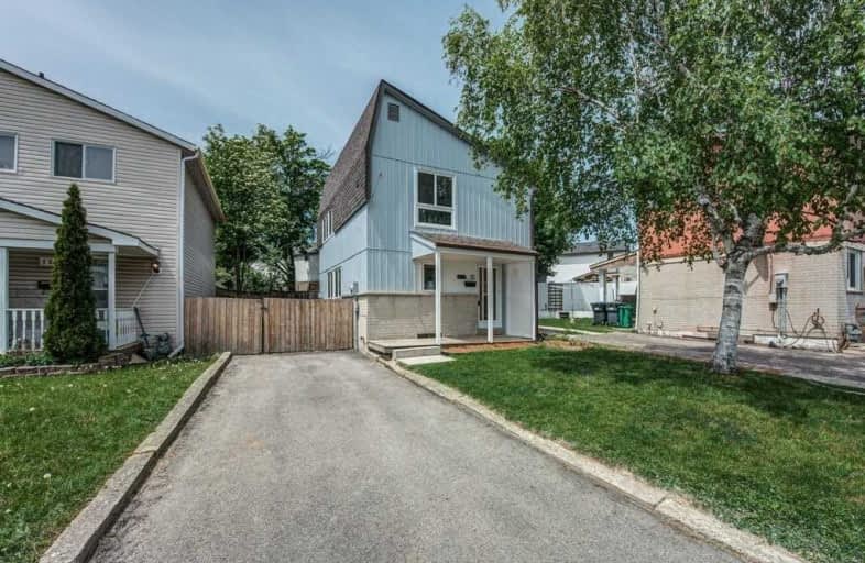 15 Grand Rapids Square, Brampton | Image 1