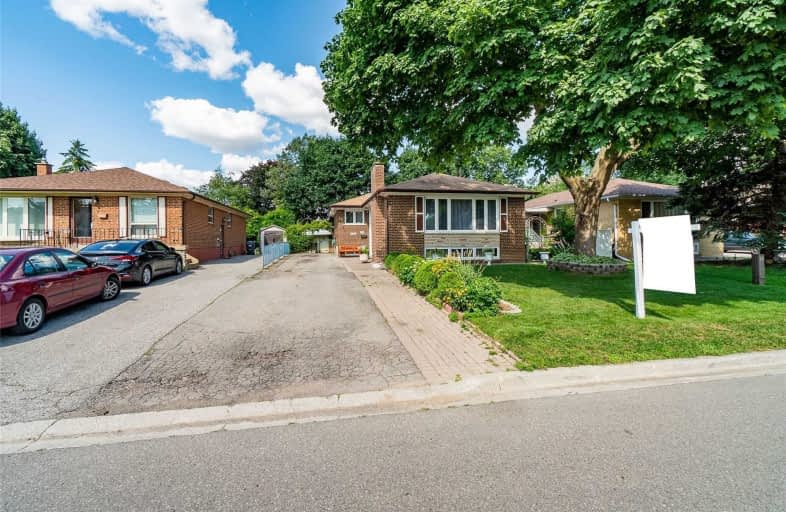 16 Sanford Crescent, Brampton | Image 1