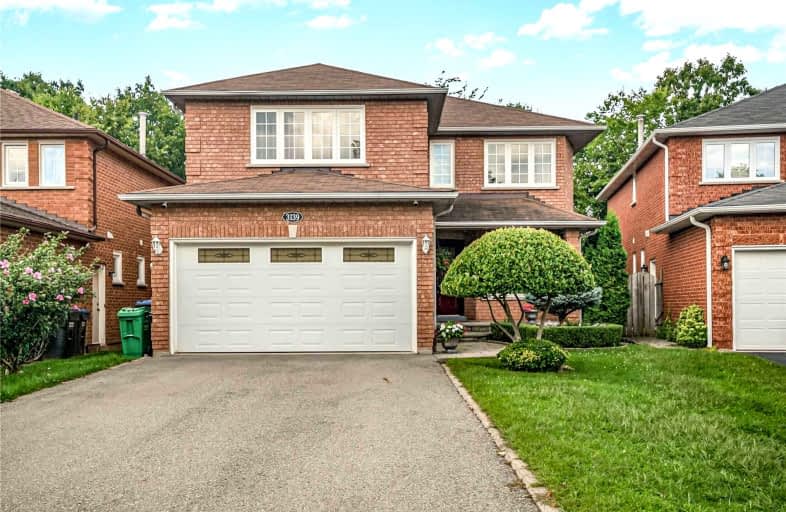 Lower-3139 Dover Crescent, Mississauga | Image 1