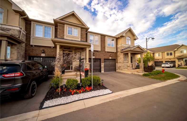 3252 Mockingbird Common, Oakville | Image 1