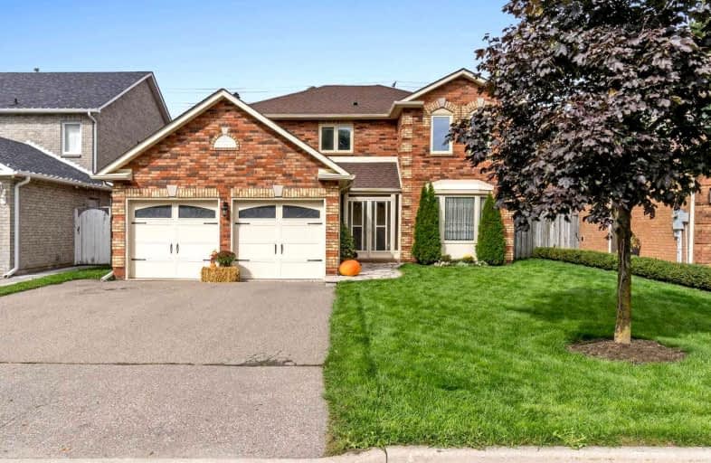 16 Kingfisher Court, Brampton | Image 1