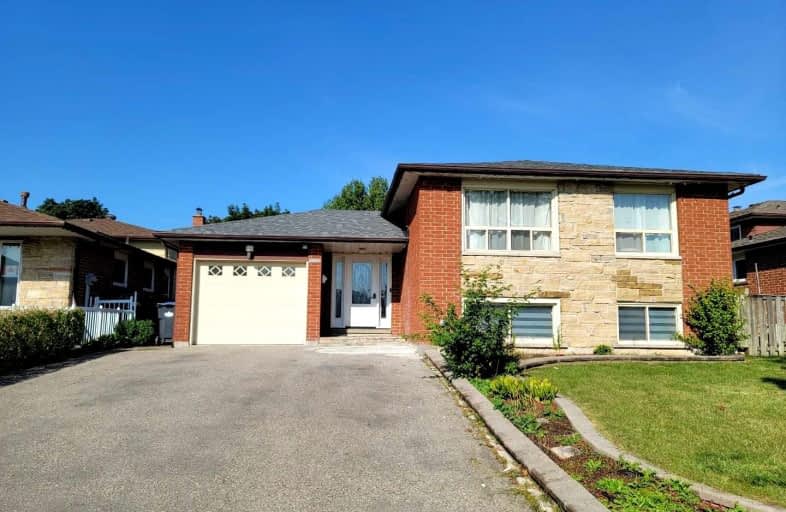 2838 Kingsberry Crescent, Mississauga | Image 1