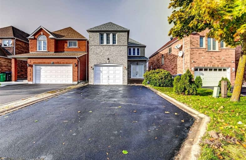 32 Twisted Oak Street, Brampton | Image 1