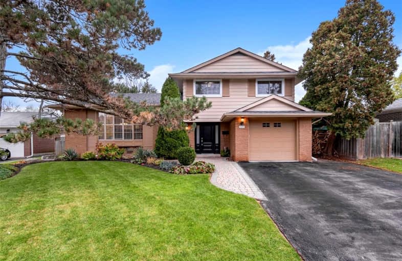 5199 Cedarbrook Crescent, Burlington | Image 1