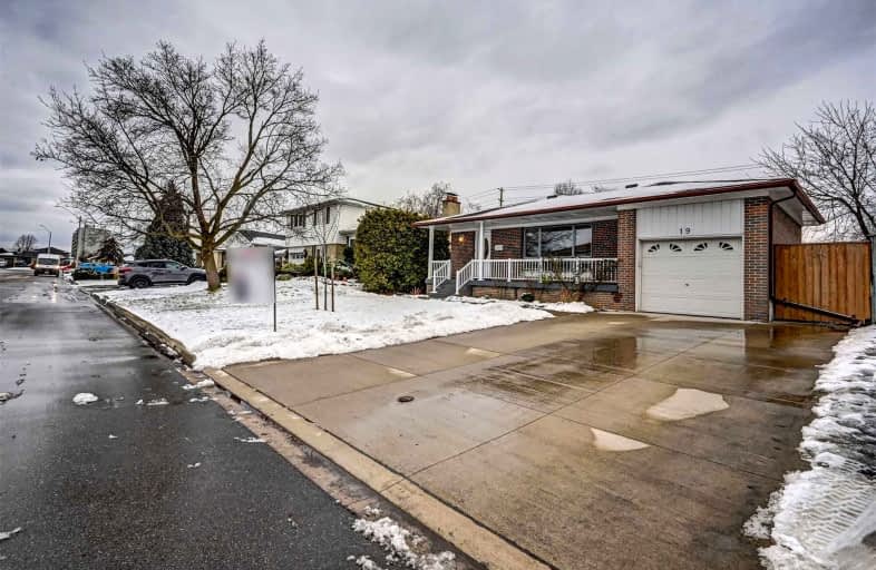 19 Caldwell Crescent, Brampton | Image 1