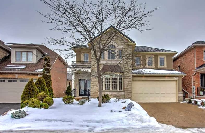 2256 Blackbird Court North, Oakville | Image 1