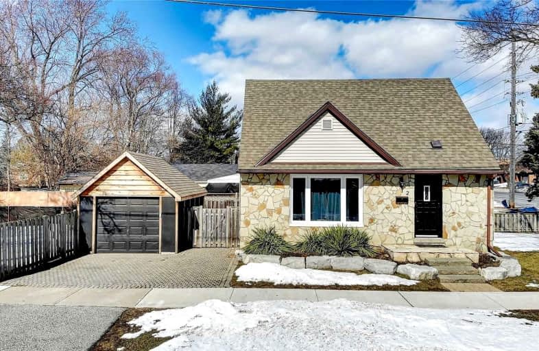 2 Finsbury Crescent, Toronto | Image 1