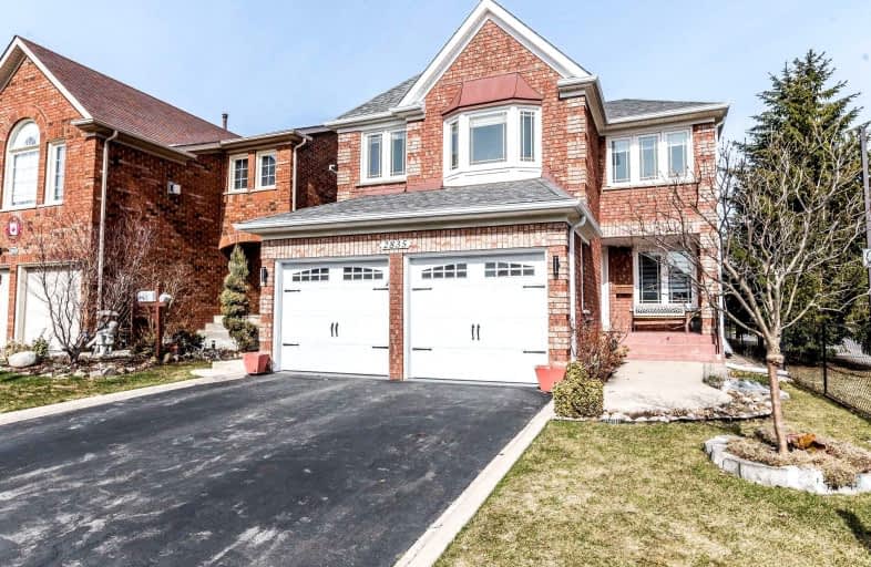 2835 Castlebridge Drive, Mississauga | Image 1